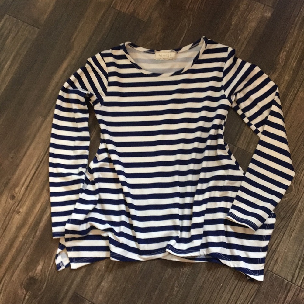Btween Long Sleeve Size 7